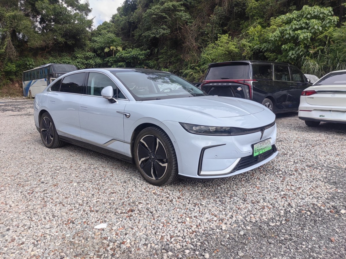 嵐圖 夢(mèng)想家  2024款 PHEV 超長(zhǎng)續(xù)航尊貴版圖片