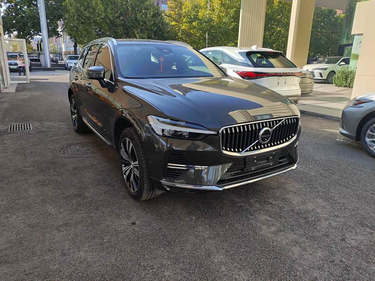 沃爾沃 XC60新能源  2024款 T8 插電混動(dòng) 長(zhǎng)續(xù)航四驅(qū)智遠(yuǎn)運(yùn)動(dòng)版圖片