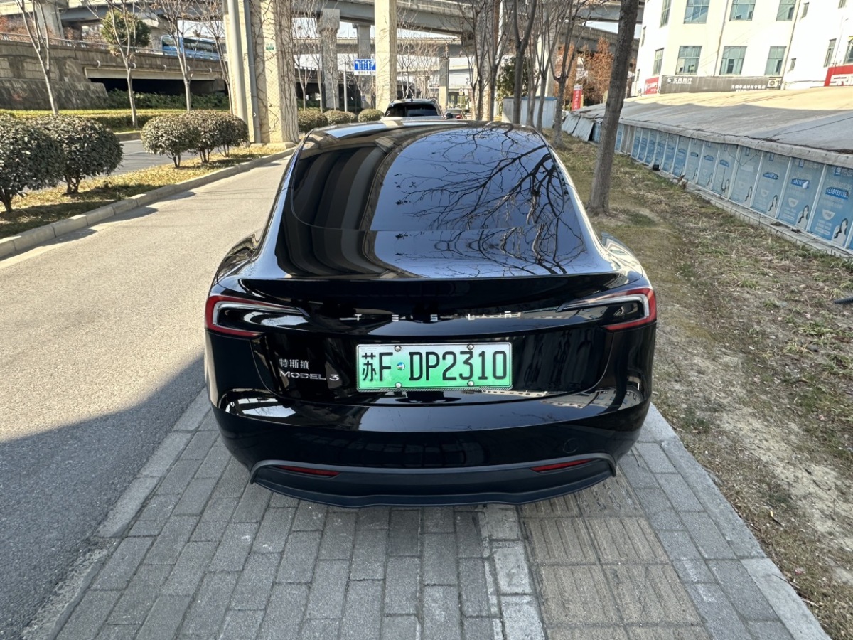 特斯拉 Model 3  2023款 煥新版 后輪驅(qū)動(dòng)圖片