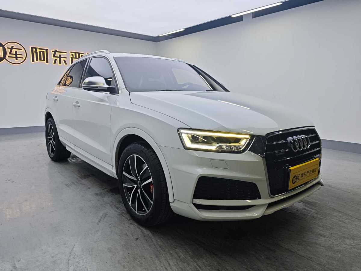 奧迪 奧迪Q3  2018款 30周年年型 40 TFSI quattro 全時四驅(qū)運動型圖片