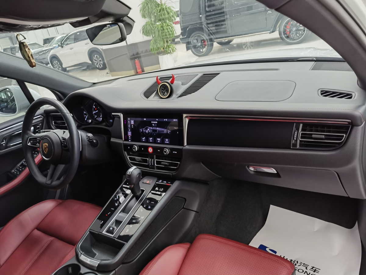 保時(shí)捷 Macan  2022款 Macan 2.0T圖片
