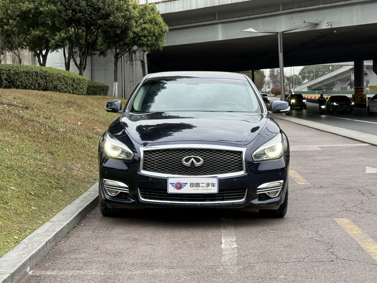 英菲尼迪 Q70  2019款 Q70L 2.0T 悅享版圖片