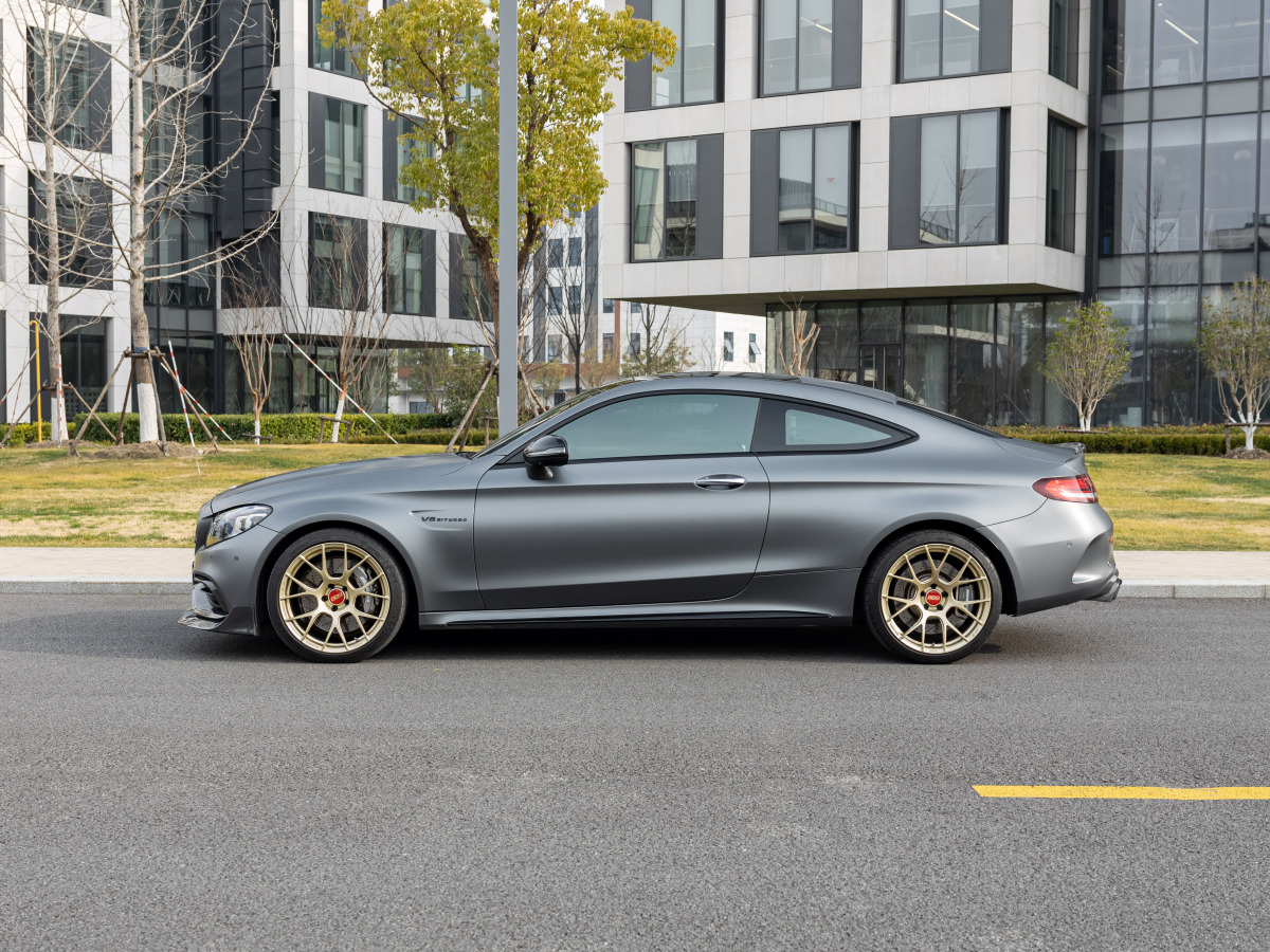 奔馳 奔馳C級AMG  2021款 AMG C 63 轎跑車圖片