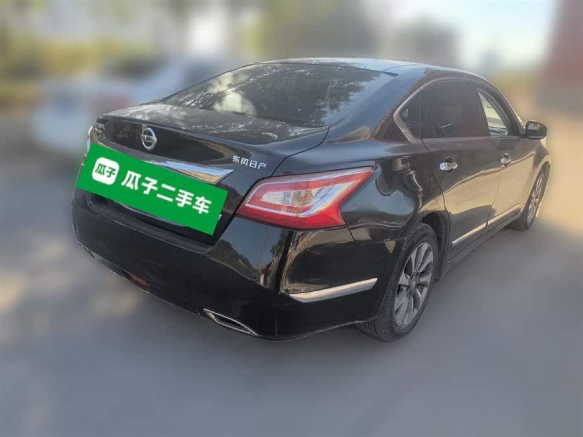 日產(chǎn) 天籟  2014款 公爵 2.5L XV榮耀版圖片