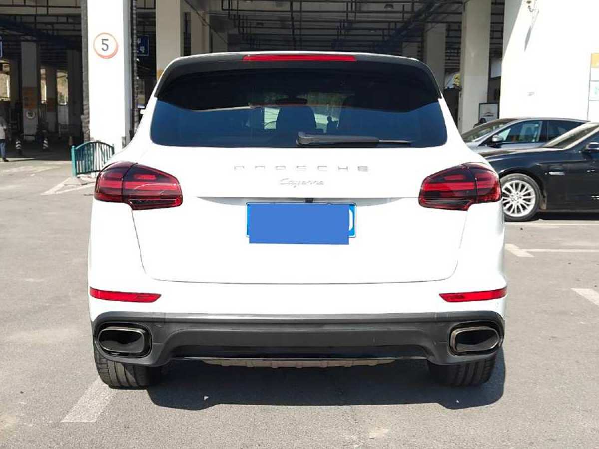 保時(shí)捷 Cayenne  2016款 Cayenne Platinum Edition 3.0T圖片