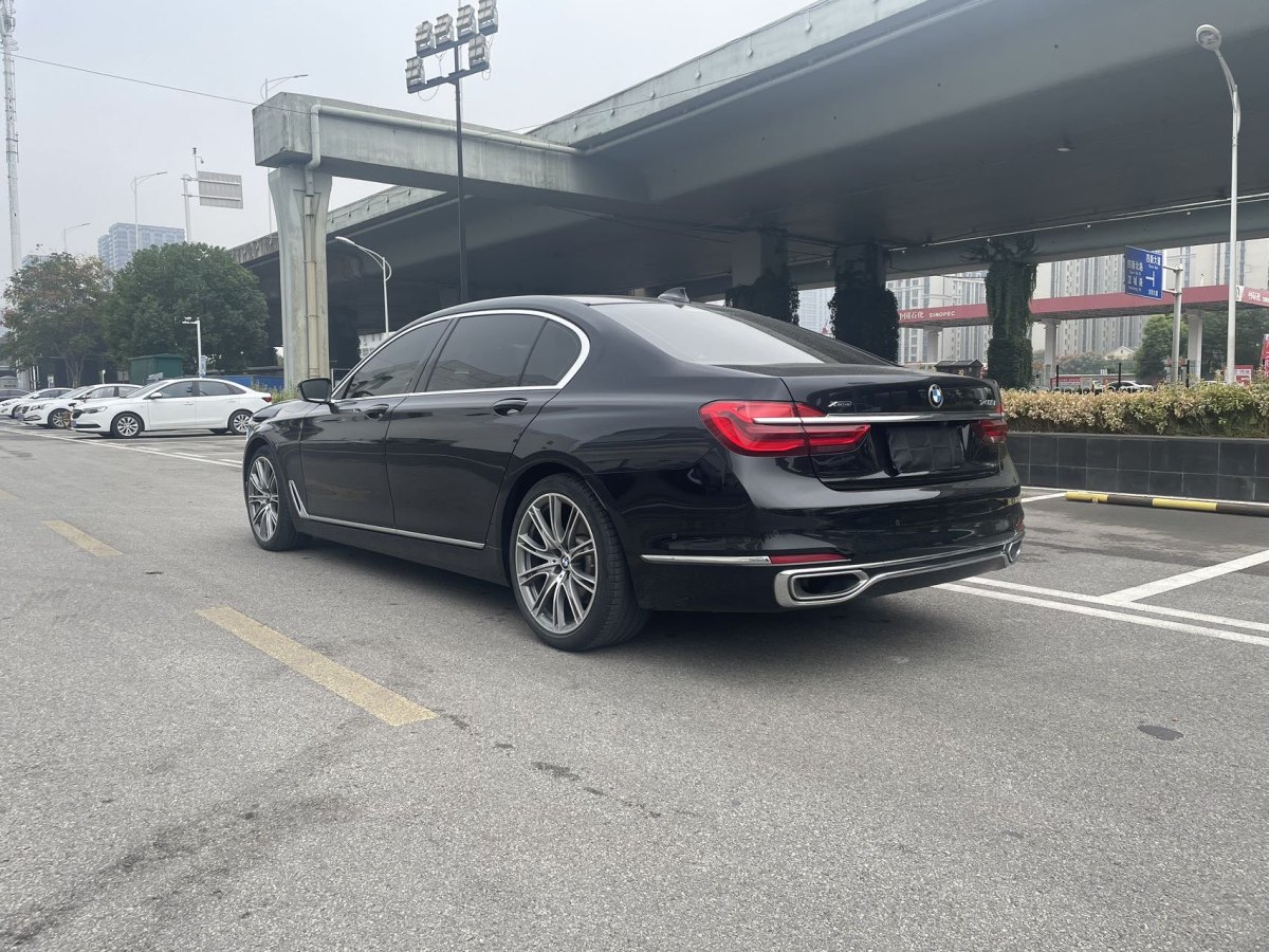 寶馬 寶馬7系  2018款 740Li xDrive 尊享型 卓越套裝圖片