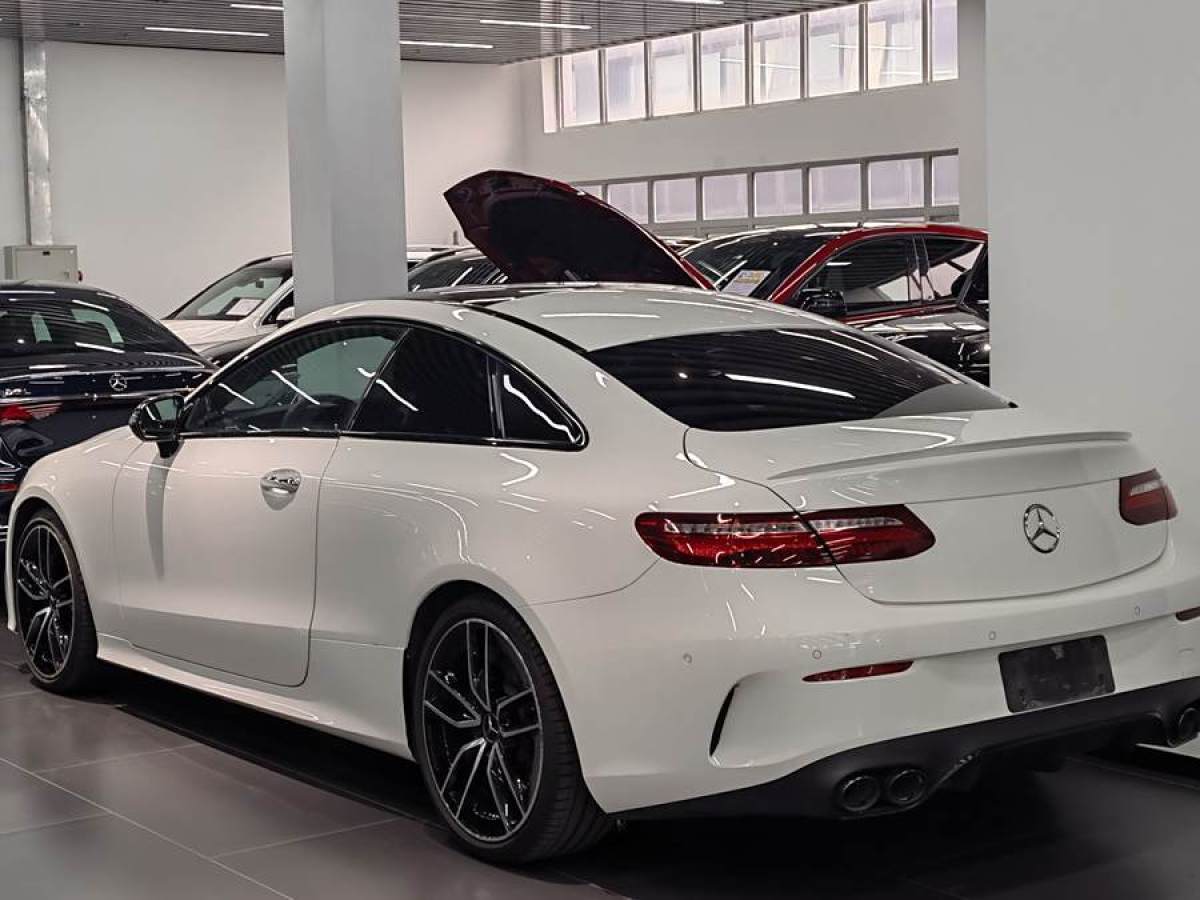 奔馳 奔馳E級AMG  2019款 AMG E 53 4MATIC+ 轎跑車圖片