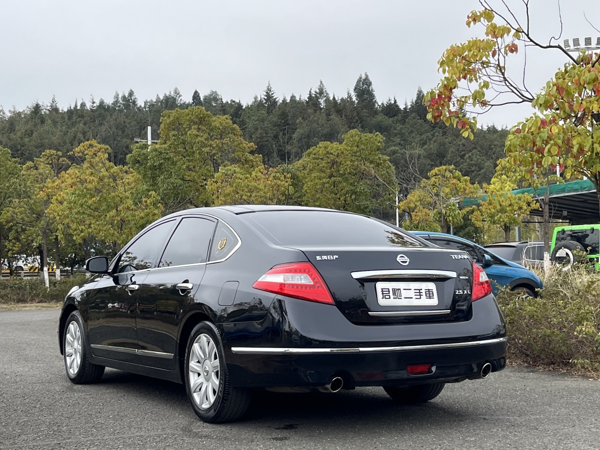 日產(chǎn) 天籟  2008款 公爵 2.5L XV尊雅版圖片