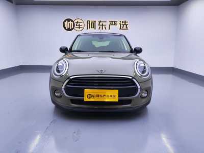 2019年3月 MINI COUNTRYMAN 1.5T COOPER 經典派圖片