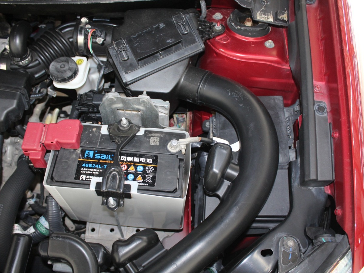 日產(chǎn) 逍客  2012款 2.0XL 火 CVT 2WD圖片