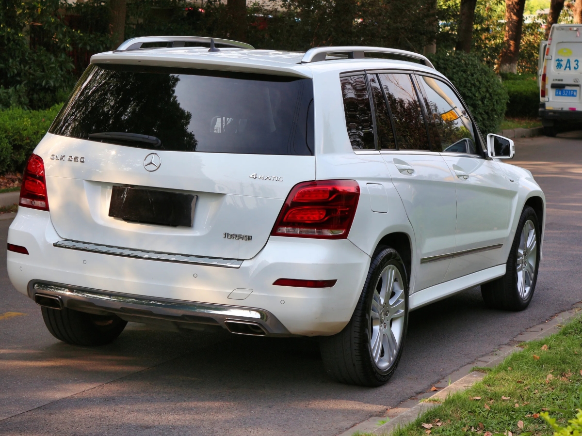 奔馳 奔馳GLK級  2015款 GLK 260 4MATIC 動感型 極致版圖片