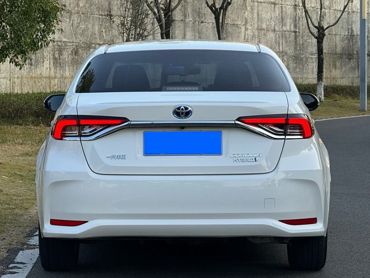 豐田 卡羅拉  2021款 雙擎 1.8L E-CVT精英版圖片