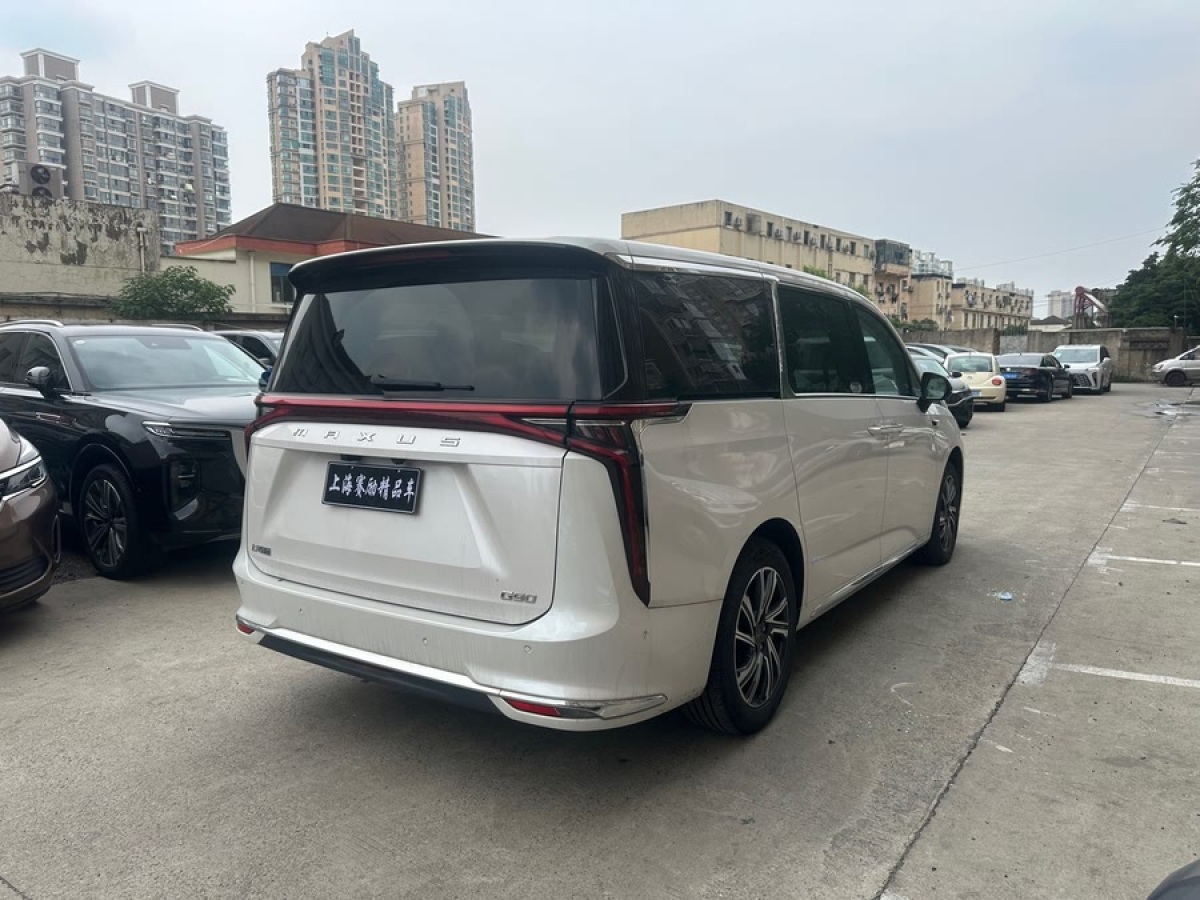 上汽大通 上汽大通MAXUS G90  2022款 2.0T 星際六座版圖片