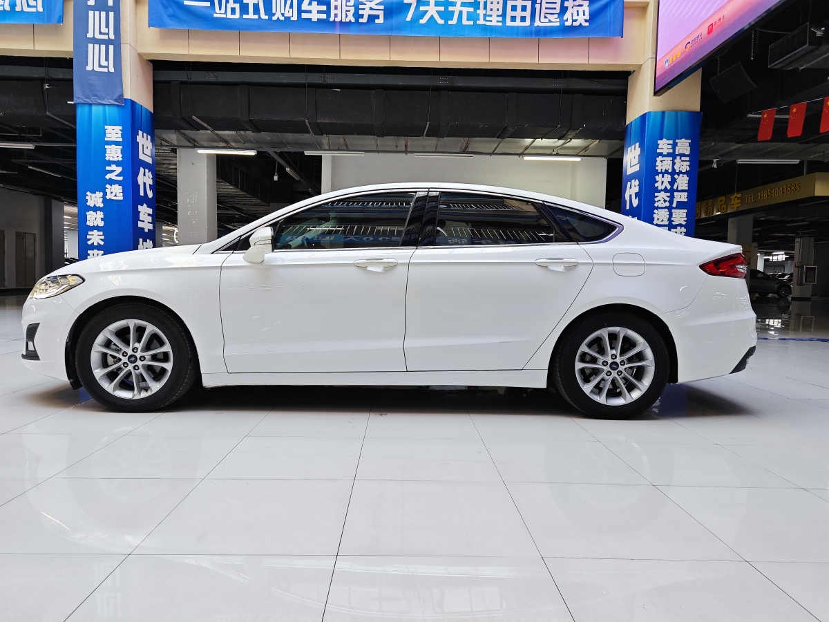 福特 蒙迪歐  2020款 EcoBoost 180 時(shí)尚型圖片