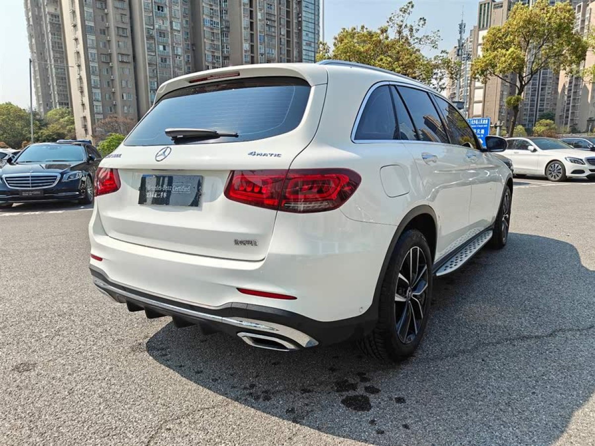 奔馳 奔馳GLC  2018款 改款 GLC 300 4MATIC 動(dòng)感型圖片