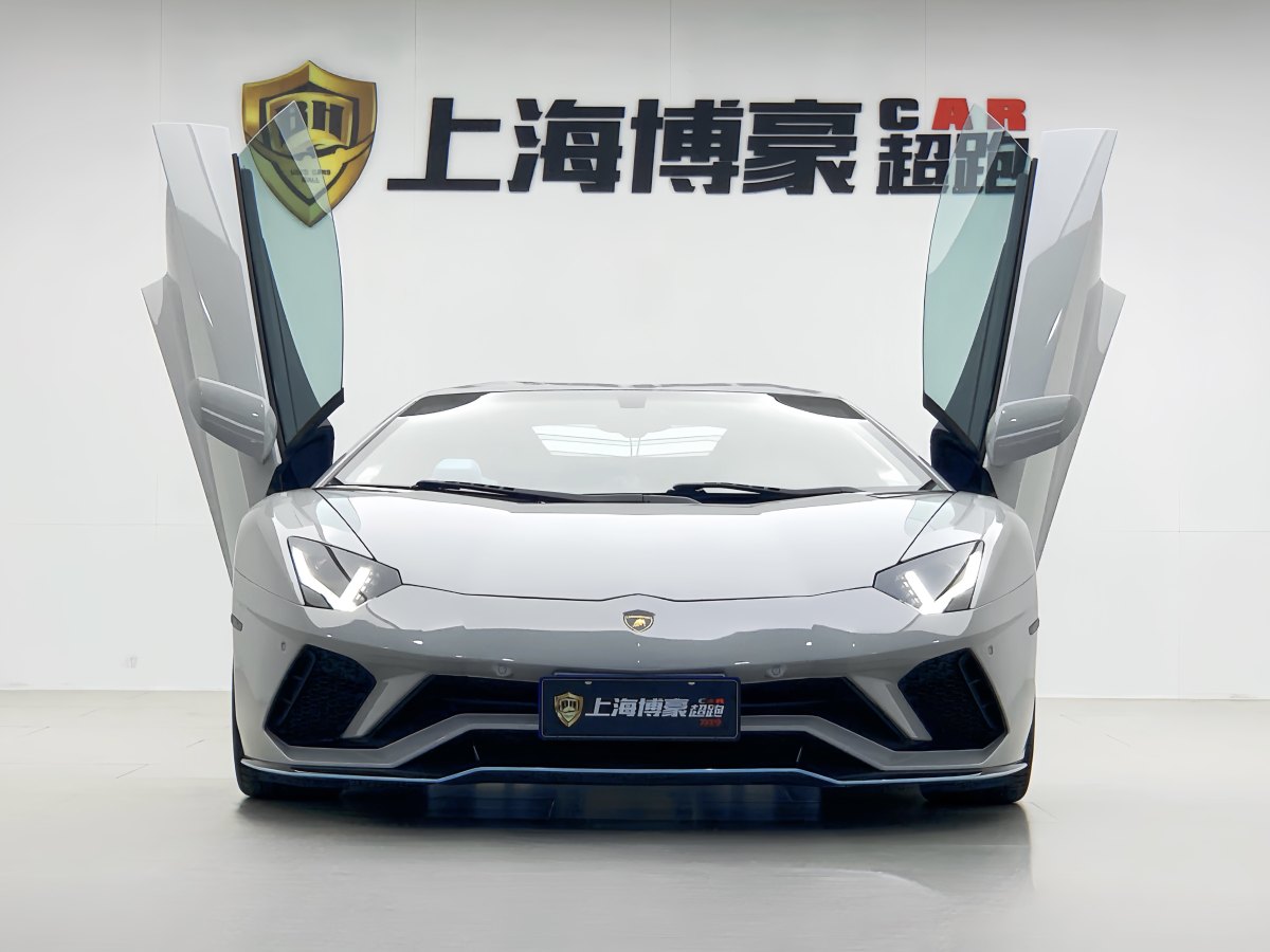 2017年7月蘭博基尼 Aventador  2017款 Aventador S