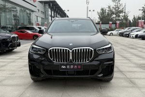 宝马X5 宝马 改款 xDrive40i 尊享型 M运动套装