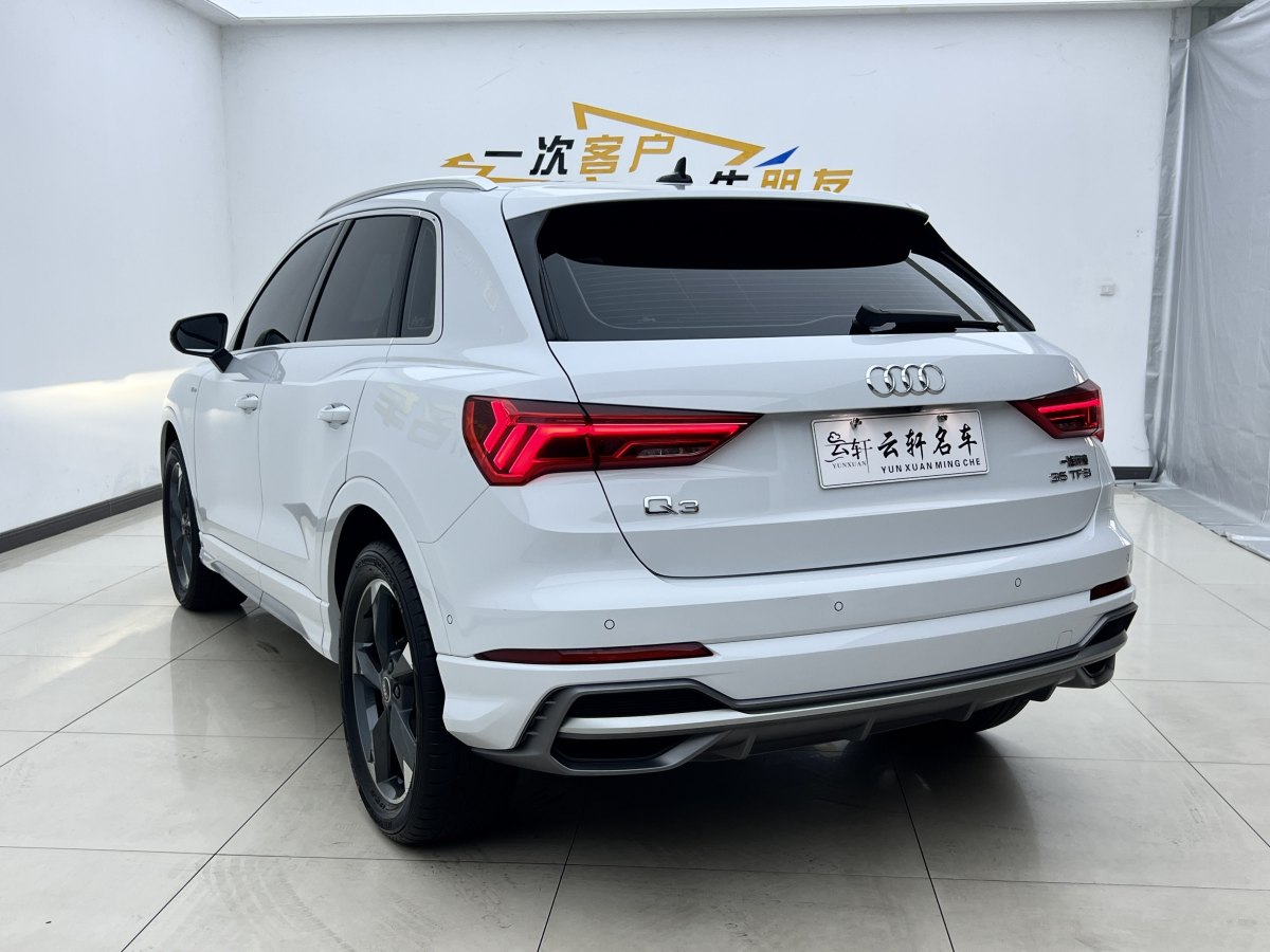 奧迪 奧迪Q3  2022款 35 TFSI 時尚動感型圖片