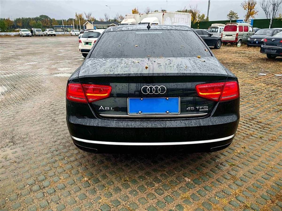 奧迪 奧迪A8  2013款 A8L 45 TFSI quattro豪華型圖片