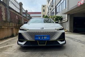 长安UNI-V 长安 1.5T 运动版