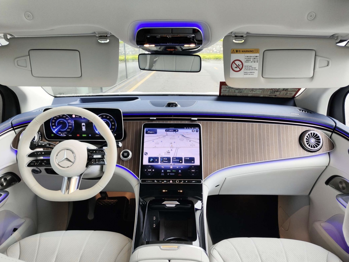 奔驰 奔驰EQE SUV  2023款 350 4MATIC 豪华版图片