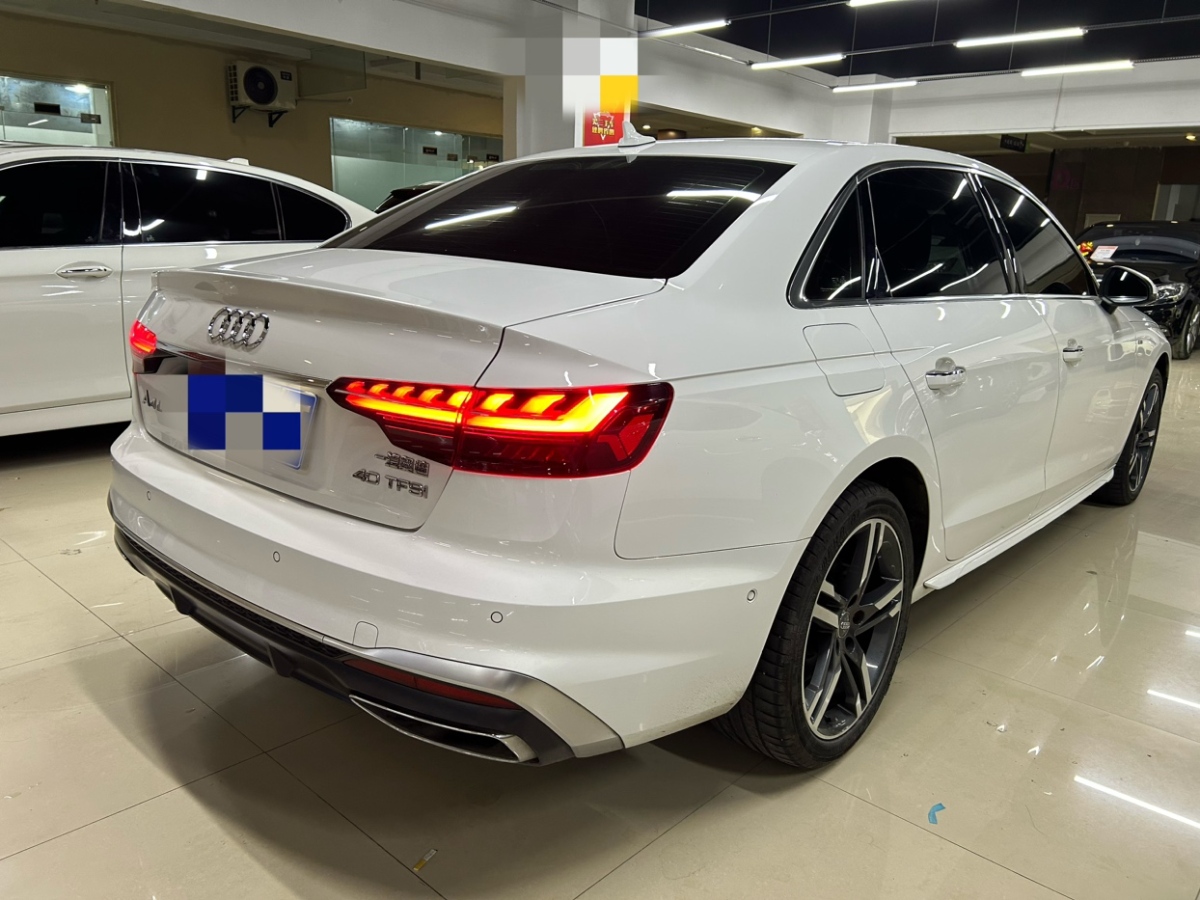 2020年10月奧迪 奧迪A4L  2020款 40 TFSI 豪華動感型