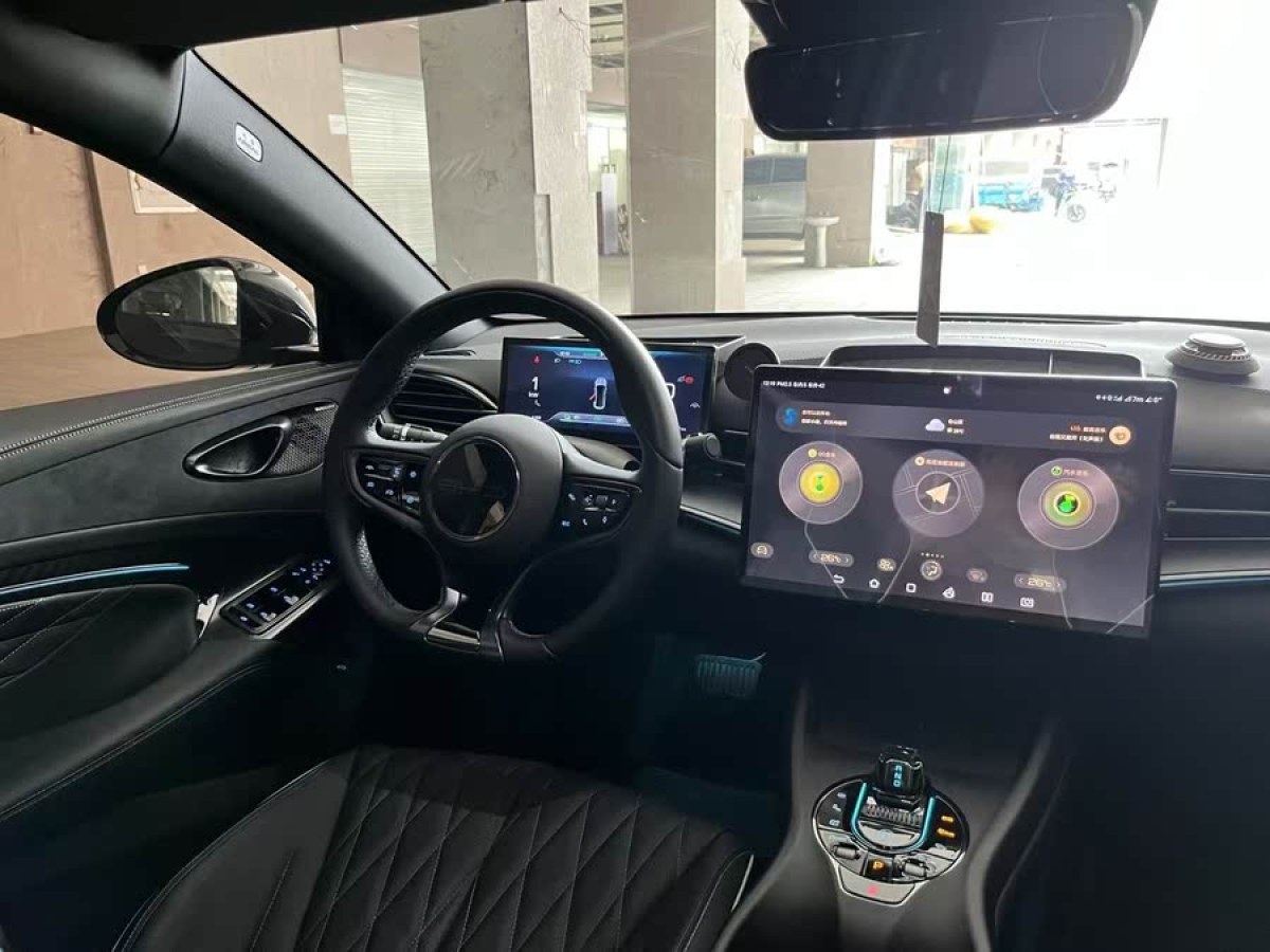 比亞迪 海豹  2022款 550km 標(biāo)準(zhǔn)續(xù)航后驅(qū)版尊貴型圖片