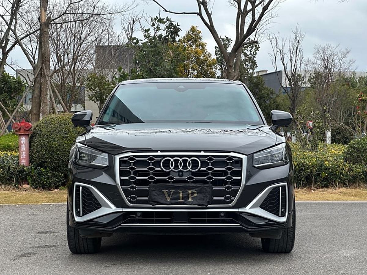 奧迪 奧迪Q2L  2022款 35 TFSI 時尚動感型圖片