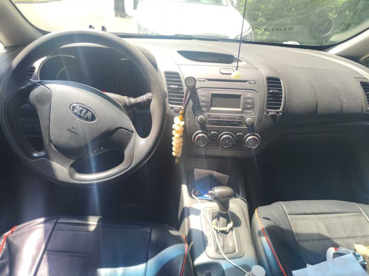 起亞 K3  2015款 1.6L 手動GL圖片