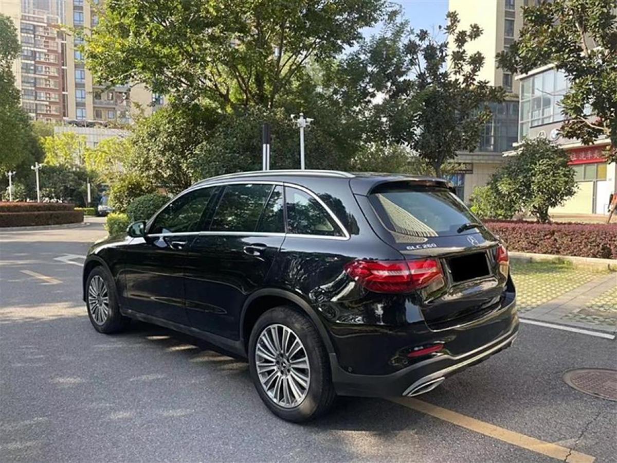 奔馳 奔馳GLC  2017款 GLC 260 4MATIC 動(dòng)感型圖片