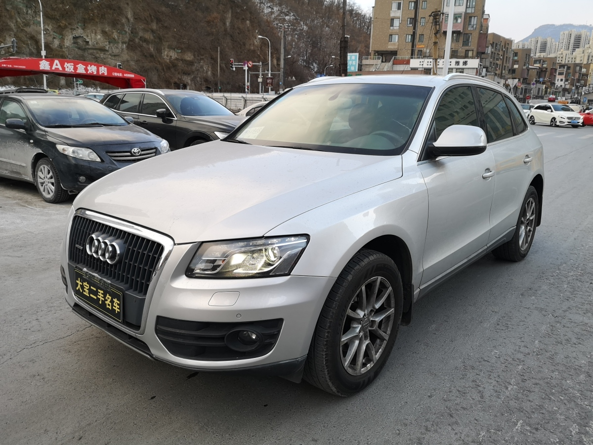 2011年10月奧迪 奧迪Q5  2011款 2.0TFSI 動(dòng)感型