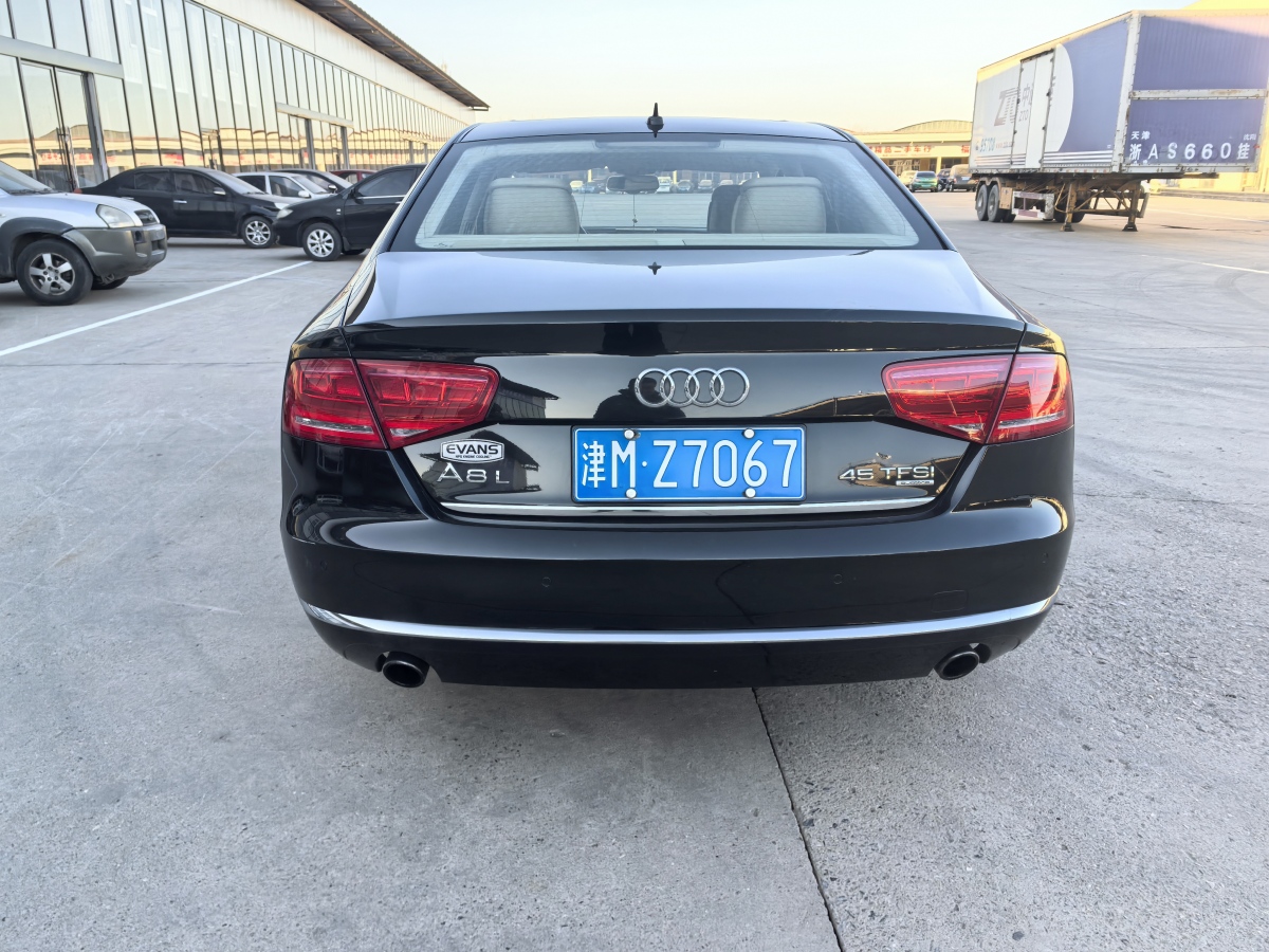 奧迪 奧迪A8  2011款 A8L 3.0 TFSI quattro豪華型(213kW)圖片