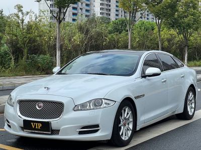 2016年8月 捷豹 XJ XJL 2.0T 兩驅(qū)典雅商務(wù)版圖片