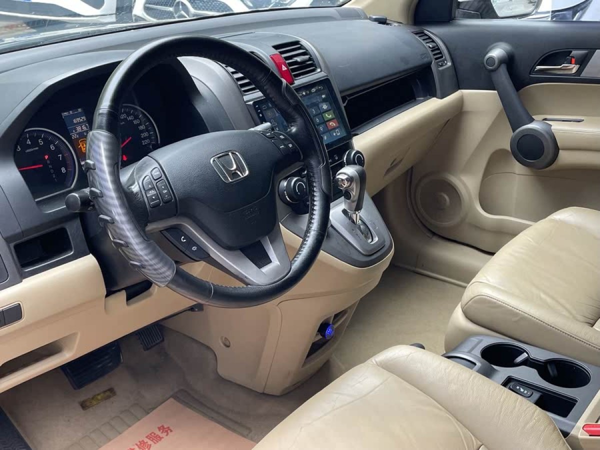 本田 CR-V  2010款 2.4L 自動(dòng)四驅(qū)尊貴導(dǎo)航版圖片
