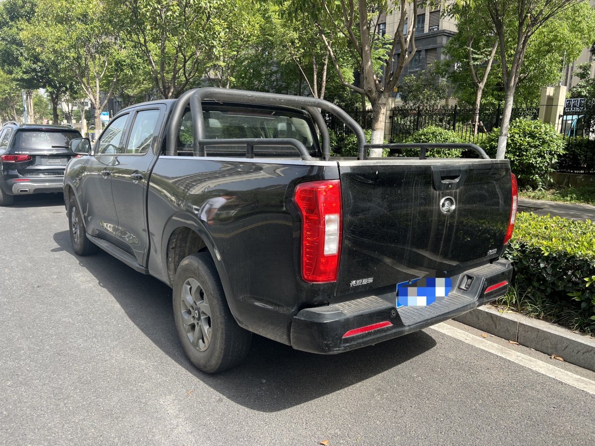 長城 炮  2021款 2.0T商用版自動汽油兩驅(qū)精英型長箱GW4C20B圖片