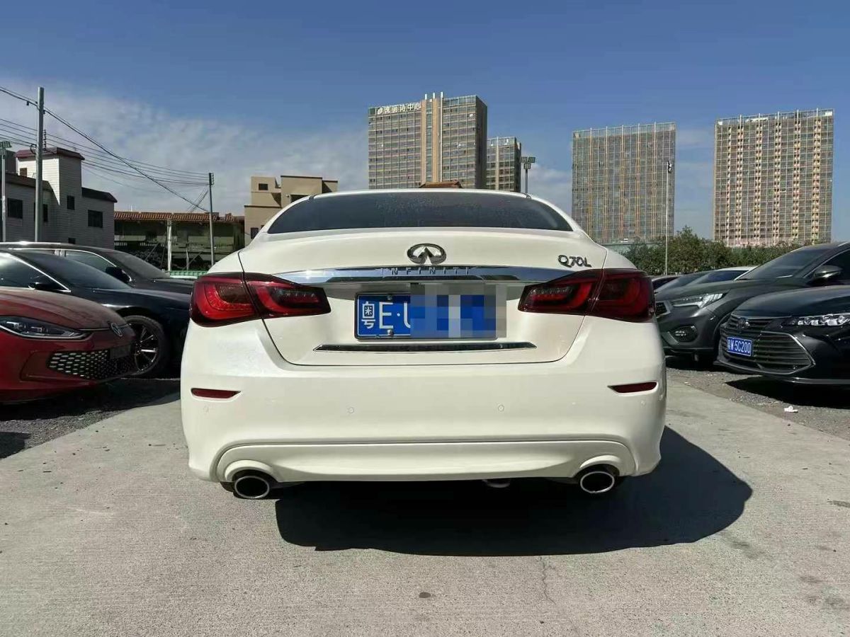 英菲尼迪 Q50L  2020款 2.0T 30周年限量版圖片