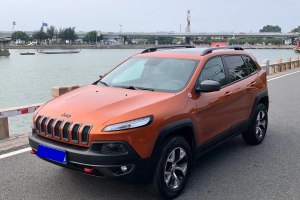 自由光 Jeep 3.2L 高性能版