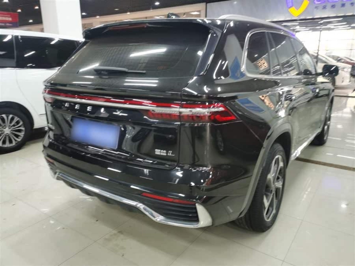 吉利 星越L  2021款 2.0TD DCT EVO兩驅(qū)尊貴型圖片