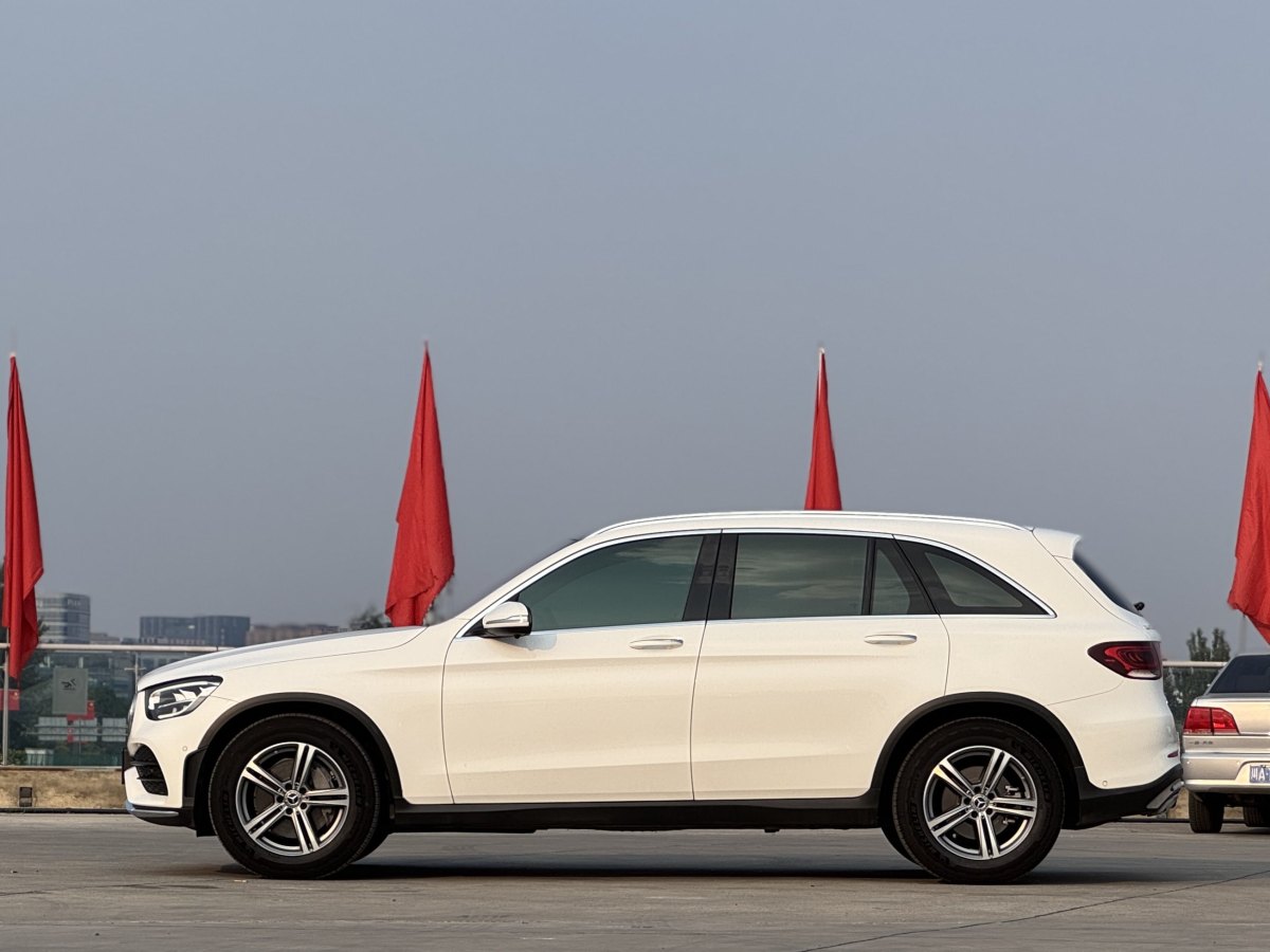 2020年2月奔馳 奔馳GLC  2020款 改款 GLC 260 L 4MATIC 豪華型