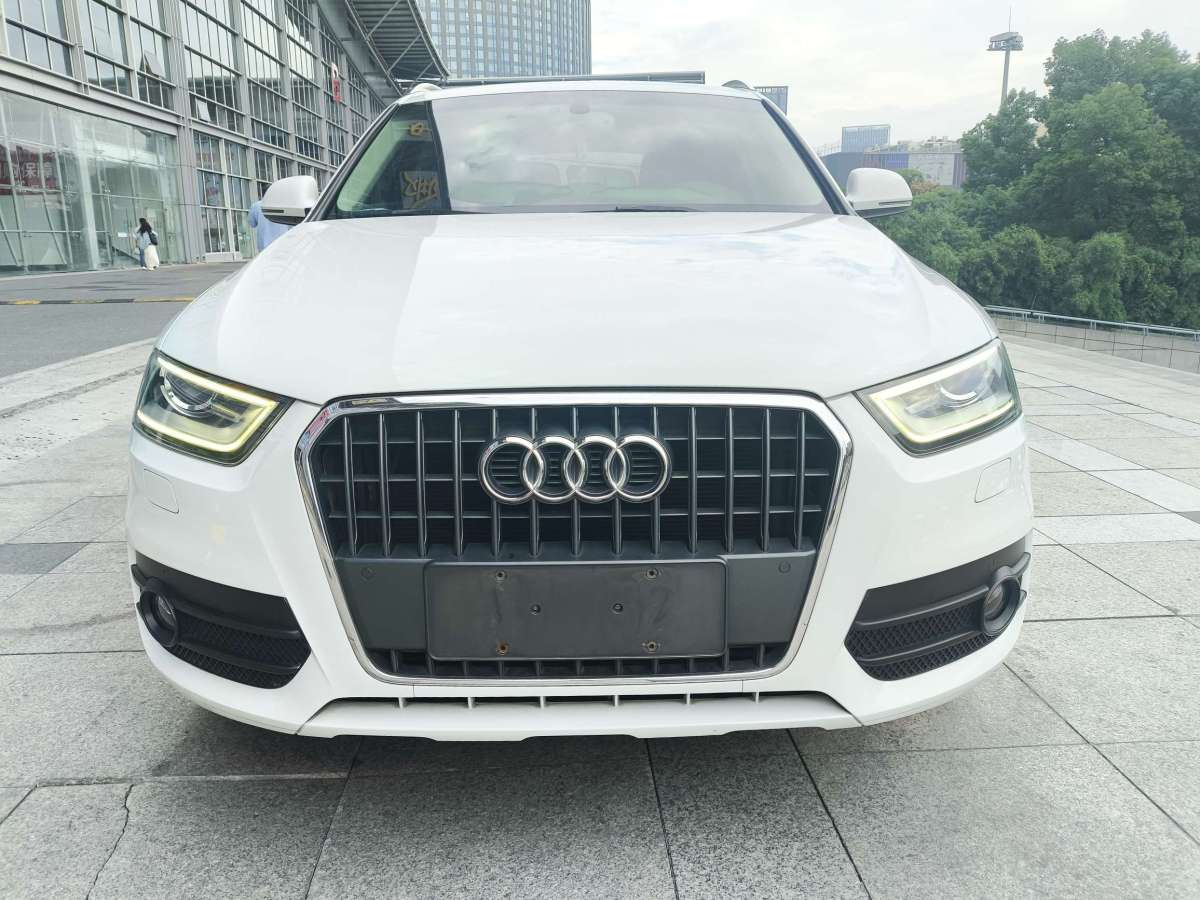 奧迪 奧迪Q3  2015款 35 TFSI 百萬紀(jì)念舒享型圖片