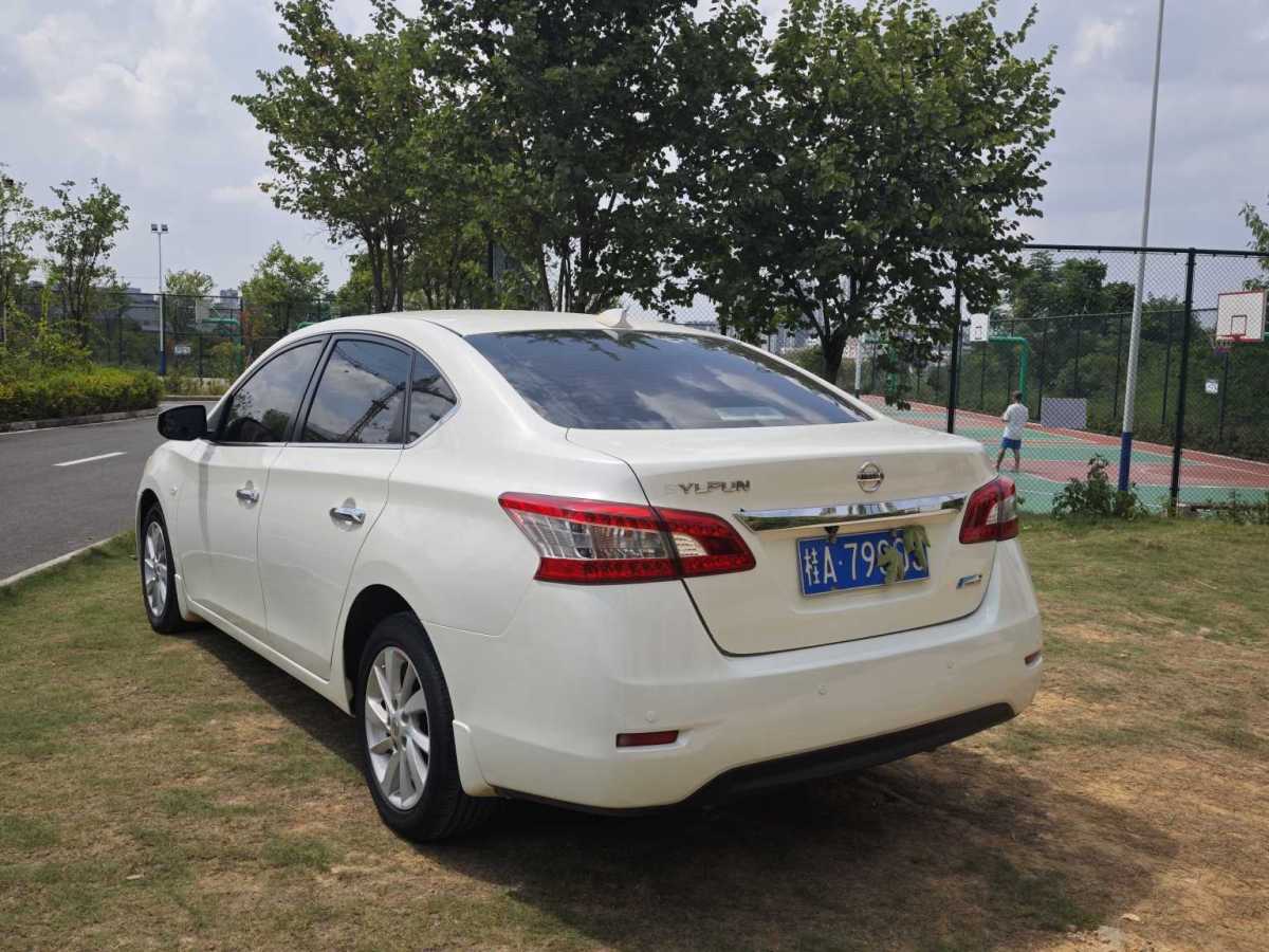 日產(chǎn) 軒逸  2012款 1.6XE CVT舒適版圖片