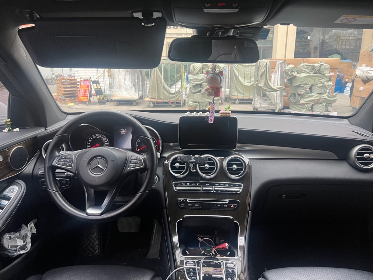 奔馳 奔馳GLC  2019款 GLC 260 4MATIC 動(dòng)感型圖片