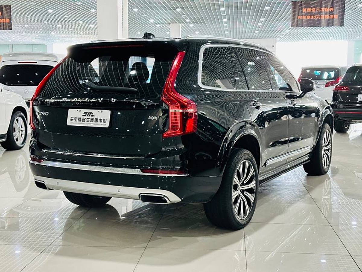 2021年4月沃爾沃 XC90  2024款 B6 智雅豪華版 7座