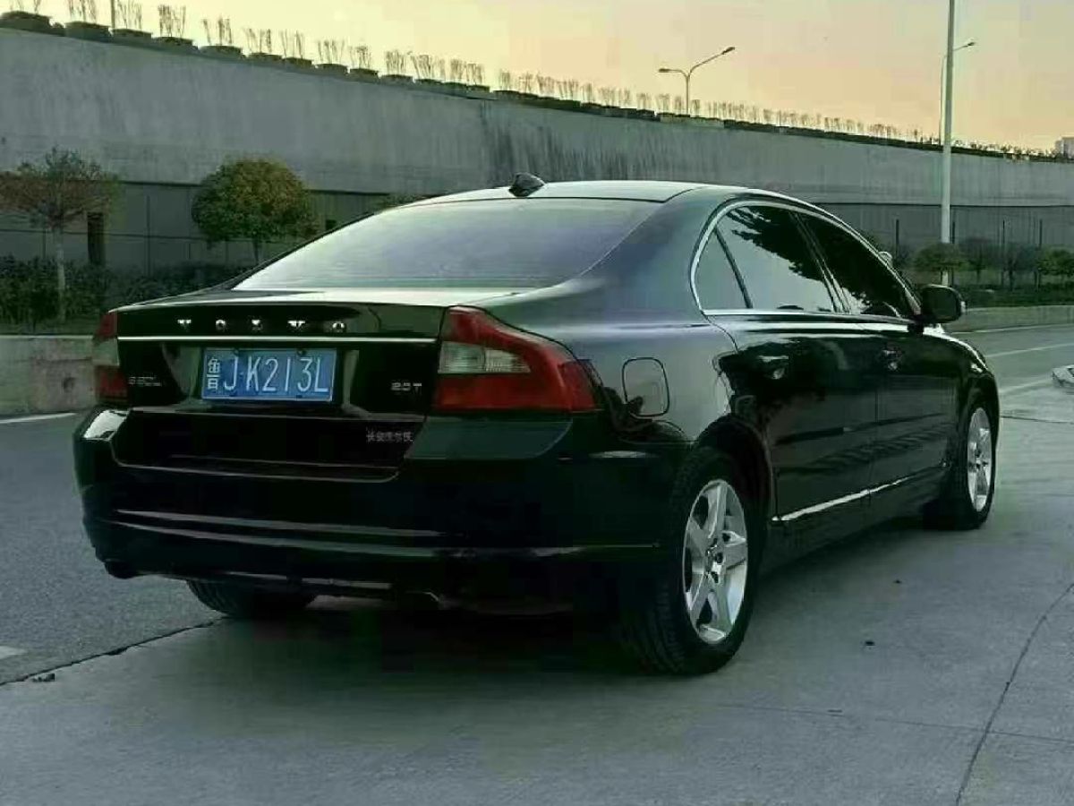 沃爾沃 S80  2012款 S80L 2.0T T5 智雅版圖片