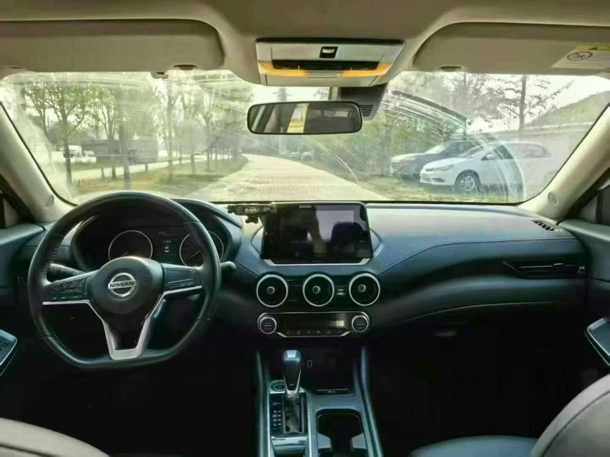 日產(chǎn) 軒逸  2020款 1.6L TOP CVT奢享版圖片