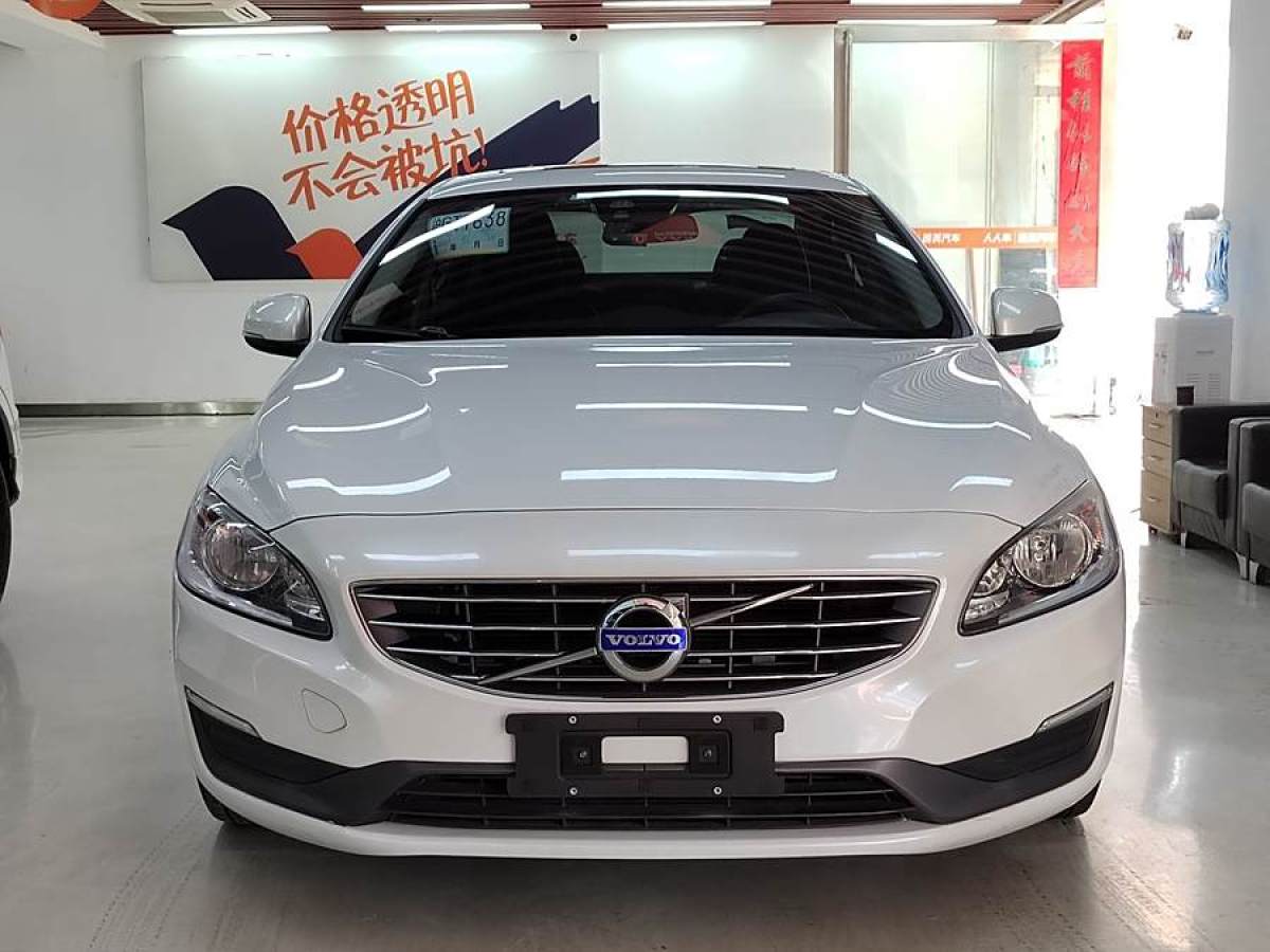 沃爾沃 S60  2015款 L 2.0T 智行版圖片