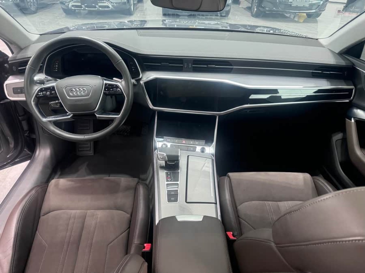 奧迪 奧迪A7L  2022款 45 TFSI S-line 筑夢新生版圖片