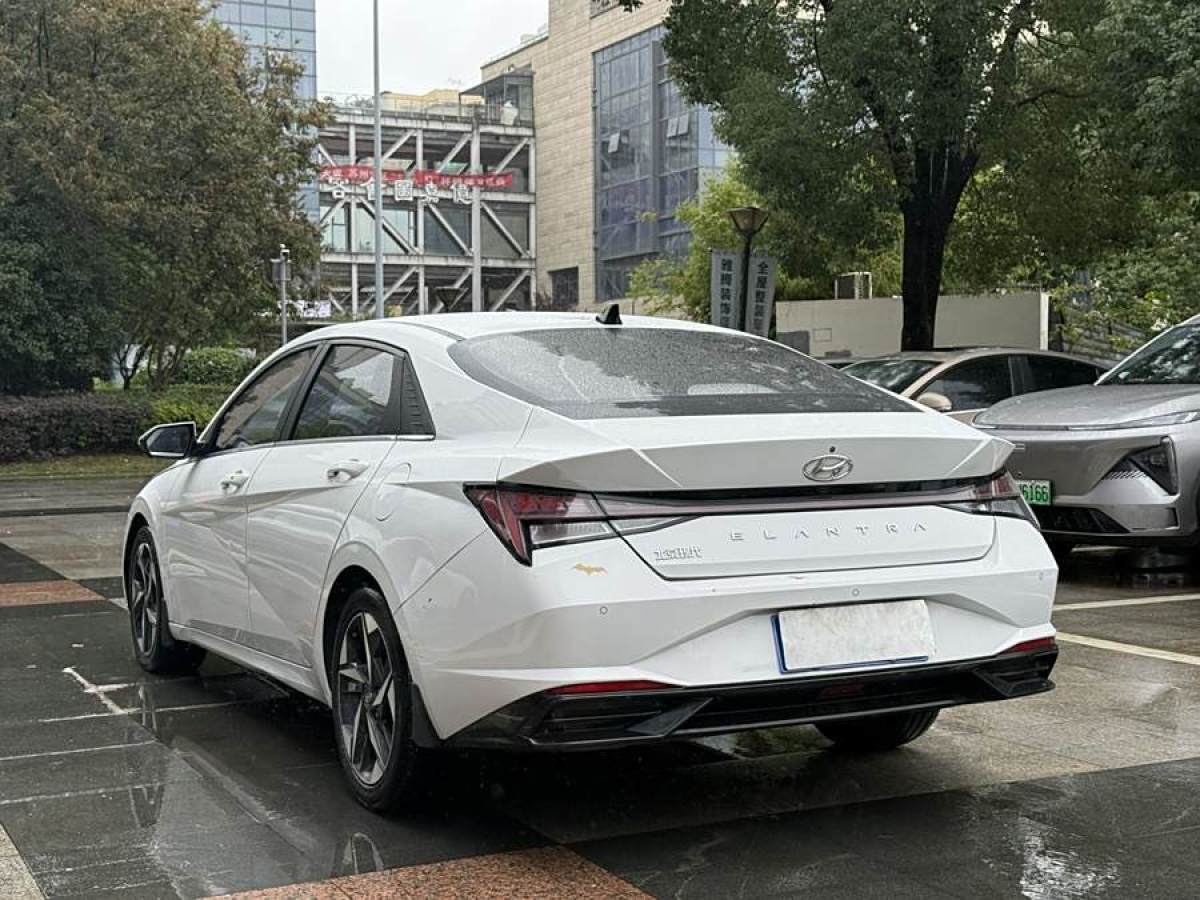 2020年11月現(xiàn)代 伊蘭特  2021款 1.5L GLS領(lǐng)先版