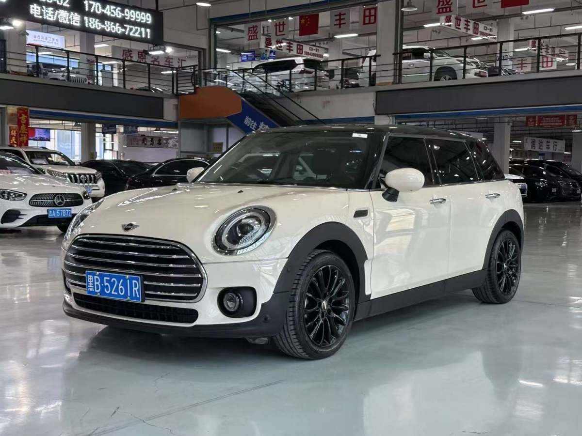 MINI MINI  2021款 1.5T COOPER 藝術(shù)家 五門(mén)版圖片