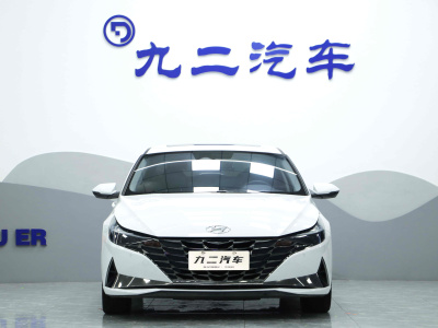 2023年9月 現(xiàn)代 伊蘭特 1.5L CVT LUX尊貴版圖片